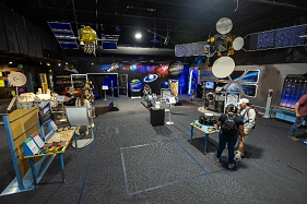 Discovery Center Museum Gallery